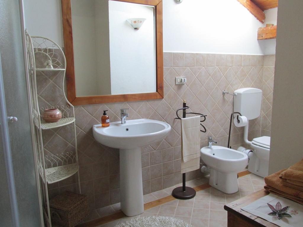 Agriturismo Arcobaleno Hotel Aramengo Camera foto